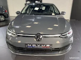 Voiture Volkswagen Golf VIII Berline Style 1st eHybrid