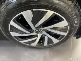 Voiture Volkswagen Golf VIII Berline Style 1st eHybrid