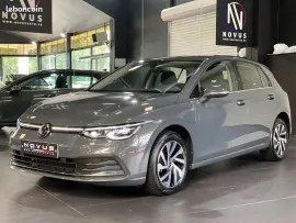 Voiture Volkswagen Golf VIII Berline Style 1st eHybrid