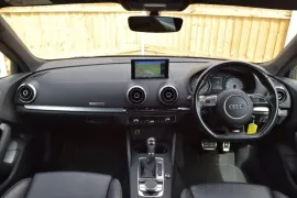 Voiture Audi S3 Sport