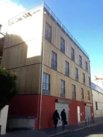 Location Mairie de Saint Ouen : Bureau / Atelier  45 m²