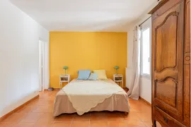 Vente Golfe-Juan – Maison familiale avec piscine & dépendance
