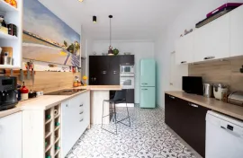 Vente À VENDRE - APPARTEMENT 6P 167M² - NICE CARABACEL