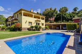 Vente Villa de Deux Maisons Indépendantes