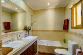 Vente Villa de Deux Maisons Indépendantes