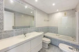 Vente Maison 4 ch. avec garage à Marbella