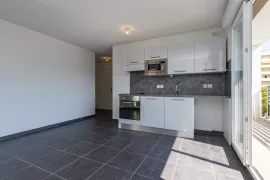 Vente NICE / PASTEUR - Studio en dernier étage avec terrasse