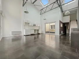 Vente LOFT de 102m² à louer
