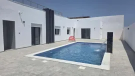 VILLA - TITRE BLEU - TEZDAINE DJERBA ZA - RÉF V722 Brévainville
