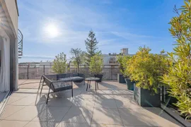 Vente Appartement 4 pièces avec toit terrasse privatif – Vue mer – Résidence confidentielle