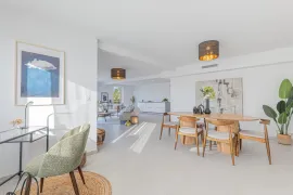 Vente Appartement 4 pièces avec toit terrasse privatif – Vue mer – Résidence confidentielle