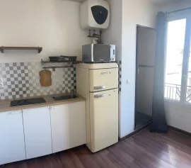 studio meublé Paris 20e