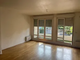 Location 4 pièces