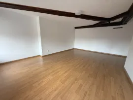 Location Appartement F5 de 140m2