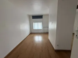 Location Appartement F5 de 140m2