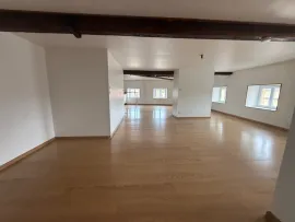 Location Appartement F5 de 140m2