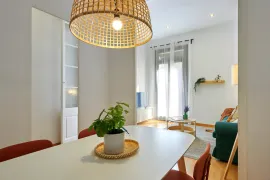 Location Carrer de Sepúlveda, Barcelona