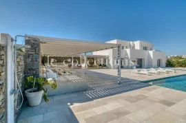 Location de vacances Villa Mitera