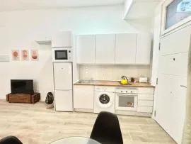 Location Calle de Mariano Benlliure, Madrid