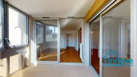 Location Le Chesnay, limite Versailles, lumineux T5 avec loggia