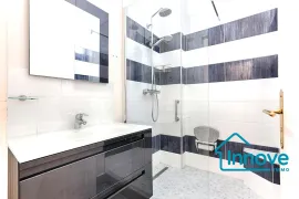 Vente Quartier des Prés-Notre Dame bel appartement lumineux