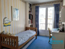 Vente Grand appartement Familial 5 chambres dernier étage