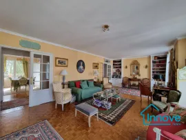 Vente Grand appartement Familial 5 chambres dernier étage