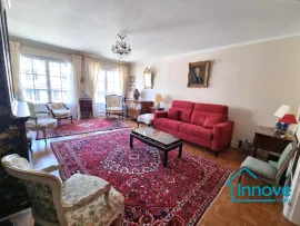 Vente Rive-Droite, grand 2 pièces avec balcon