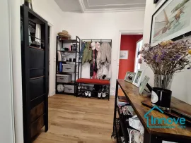 Vente Au calme rue de Versailles : 4/5 pièces plein de charme.