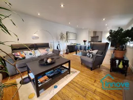 Vente Au calme rue de Versailles : 4/5 pièces plein de charme.