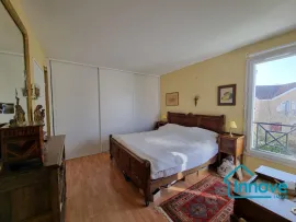 Vente Maison familiale avec 4 chambres + 2 mansardées