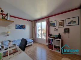 Vente Maison familiale avec 4 chambres + 2 mansardées