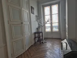 Viager Bel appartement de réception 4 pièces en viager
