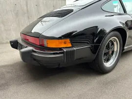 Voiture 1984 Porsche 911 Carrera 3.2