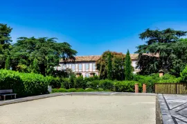 Vente HAUTE GARONNE CHATEAU A RESTAURER 1800 M² 6 HA