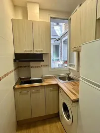 Location Calle del Ferrocarril, Madrid