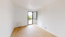 Vente T4 d’exception – 98 m² et terrasse de 14 m² - Port