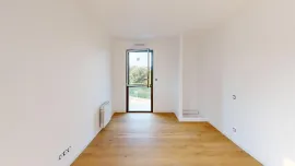 Vente Grand T4 de 97 m² avec terrasse - Port