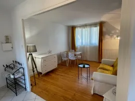 Location T3 - 3 Rue André Abry, (Cours de la Libération)