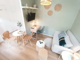 Location Studio avec terrasse et salle de sport