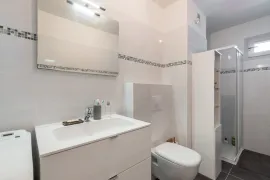 Vente NICE / BORRIGLIONE - Appartement 2 pièces à vendre en dernier étage avec terrasse, parking et cave