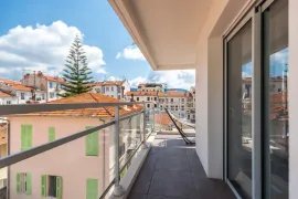 Vente NICE / BORRIGLIONE - Appartement 2 pièces à vendre en dernier étage avec terrasse, parking et cave