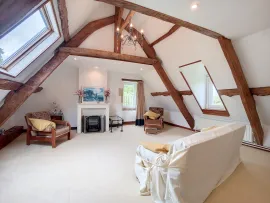 Vente Propriété d'environ 426 m2 sur 5,2 hectares avec dépendance