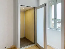 Vente Maison de ville avec ascenseur, garage et jardin, à vendre a