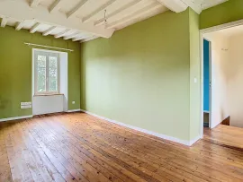 Vente CORPS DE FERME AVEC DEUX LOGEMENTS A BAUDRE