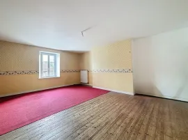 Vente CORPS DE FERME AVEC DEUX LOGEMENTS A BAUDRE