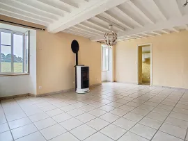 Vente CORPS DE FERME AVEC DEUX LOGEMENTS A BAUDRE