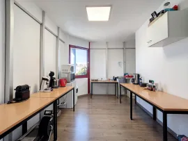 Vente DANGY, Local professionnel