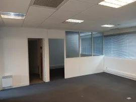 Location AGNEAUX : Local professionnel
