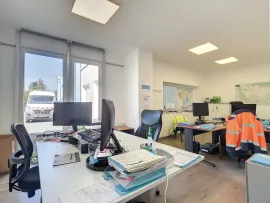 Vente DANGY, Local professionnel